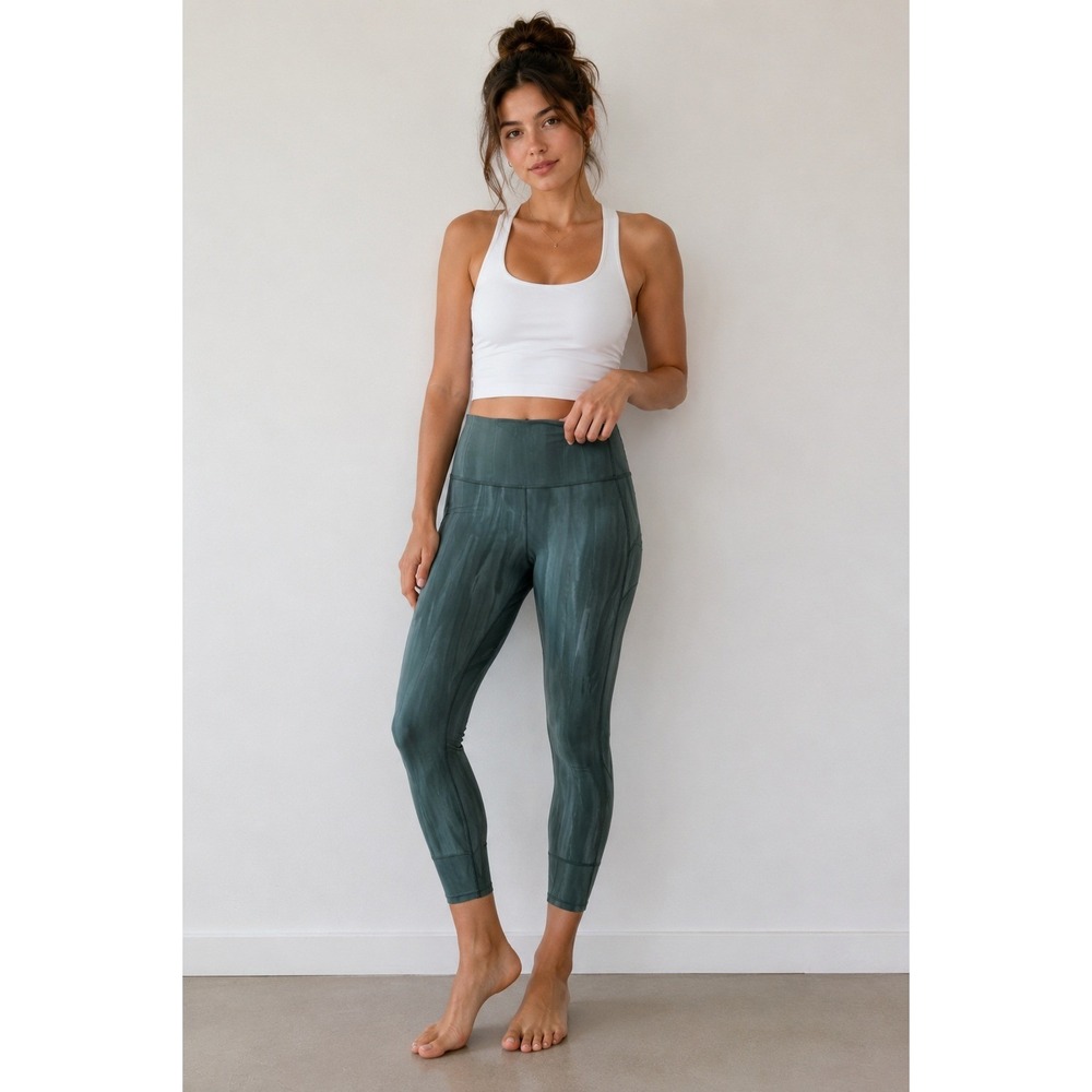 Lululemon In Movement Everlux Tight Athleisure Running Pickleball Gym Yoga Sport